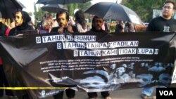 Peringatan delapan tahun dibunuhnya aktivis HAM Munir Said Thalib. (VOA/A. Waluyo)