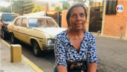Elizabeth Fontalvo, de 64 años, desconfía de los resultados de la venidera elección. (Foto: Gustavo Ocando Alex)