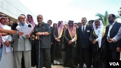 Para pembangkang Suriah mengeluarkan pernyataan setelah melakukan konferensi di Antalya, Turki hari Rabu (1/6).