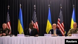 نشست مقامات ارشد دفاعی برای اوکراین در پایگاه هوایی رامشتاین، آلمان - ۱۷ شهریور ۱۴۰۱