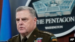 Ketua Kepala Staf Gabungan AS Jenderal Mark Milley berbicara dalam konferensi pers di Pentagon, Washington, pada 16 November 2022. (Foto: AP/Susan Walsh)