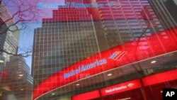 Banyak perbankan AS kini menawarkan bunga KPR 30 tahun di AS berada di bawah 7% pada pertengahan April lalu, penuruna tiga minggu berturut-turut. 