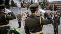 A dos años de guerra, Ucrania lucha por frenar el avance ruso