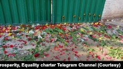 درهای بسته خاوران بر روی خانواده های اعدام شدگان دهه ۶۰