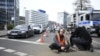 Climate Activists Glue Themselves to Roads, Stop Berlin Traffic