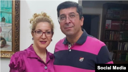 فرزانه قره‌حسنلو به همراه همسرش، حمید، پس از مراسم چهلم حدیث نجفی از کشته‌شدگان اعتراضات سراسری در کرج، با حمله نیروهای امنیتی به خانه‌شان بازداشت شدند.