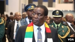 Zimbabwe President Emmerson Mnangagwa arrives at the U.S.-Africa Business Summit, July 12, 2023, in Gaborone, Botswana. (Mqondisi Dube/VOA)
