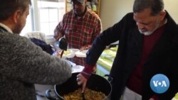 Muslim Businessmen Volunteer to Feed DC Homeless
