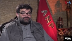 د تېرې جمعې په ورځ د ډان نېوز سره مرکه کې ايمل ولي خان دا هم ويلي چې د مذاکراتو په وخت 40،000 وسله وال صوبې ته د راوستلو پس اباد کړل شول او د 100 نه سېوا يې په صدراتي دستخط ازاد کړل چې اوس امنيتي سرتيري او پوليس اهلکار په نخښه کوي او د صوبې د امنيت خرابېدو سبب ګرځېدلي دي