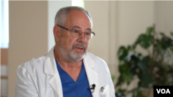 FILE - Dr. Ricardas Daunoravicius, a Lithuanian man who stood in front of a Soviet tank in January 1991, is seen in this undated photo. (VOA China)