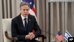 រដ្ឋមន្ត្រីការបរទេសសហរដ្ឋអាមេរិកលោក Antony Blinken ថ្លែងនៅក្នុងកិច្ចប្រជុំ​មួយ​ជាមួយ​ប្រធានាធិបតីអ៊ីស្រាអែលលោក Isaac Herzog នៅ​ទីក្រុងហ្ស៊េរុយសាឡិម ប្រទេសអ៊ីស្រាអែល កាលពីថ្ងៃទី៧ ខែកុម្ភៈ ឆ្នាំ២០២៤។ 