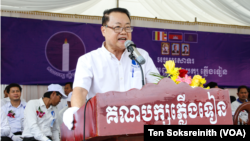 Teav Vannol, president of the Candlelight Party, speaks at the party's Extraordinary Congress in Siem Reap province, Feb. 11, 2023.