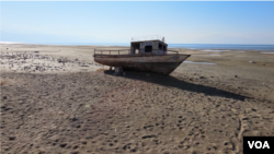 Impact of global warming on Lake Van 