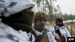 Забелешките на Андриј Јермак беа едни од најискрените досега од висок функционер во Киев, бидејќи неизвесноста се врти околу иднината на виталните пакети за помош на САД и Европската Унија додека трае војната на Украина со Русија