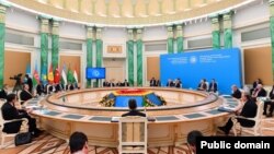 Türk Dövlətləri Təşkilarının Astanada Zirvə görüşü (Mənbə: Azərbaycan Prezident Administrasiyası)