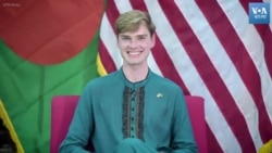 আলাপচারিতায় তরুণ কূটনীতিক ব্রেন ফ্লানিগান