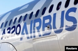 FILE: Pesawat Airbus A320neo di Colomiers dekat Toulouse, Prancis, 17 Oktober 2017. (REUTERS / Regis Duvignau)