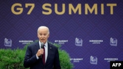 Presiden AS Joe Biden berbicara dalam konferensi pers usai acara KTT G-7 di Hiroshima, Jepang (21/5).