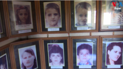 ២៥ឆ្នាំ​ក្រោយ​ពី​ការ​សម្លាប់​រង្គាល់​នៅ​កូសូវ៉ូ អ្នក​នៅ​រស់​ប្រាប់​ពី​ការ​ឈឺ​ចាប់​ និង​ទាមទារ​រក​យុត្តិធម៌