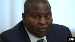 Faustin-Archange Touadéra a fait modifier la Constitution en juillet 2023 pour s'autoriser à briguer un troisième mandat en 2025.