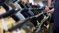 Activistas piden un mayor control sobre las armas estadounidenses que van hacia Latinoamérica
