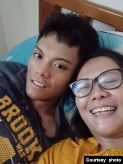 Rini Yunianti dan putra semata wayangnya, Yoda (dok. pribadi).