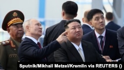 প্রেসিডেন্ট পুতিন হয়তো উত্তর কোরিয়ার উপর আরোপ করা আন্তর্জাতিক নিষেধাজ্ঞা লঙ্ঘন করতে চাইবেন না। ফাইল ফটোঃ ১৩ সেপ্টেম্বের, ২০২৩।