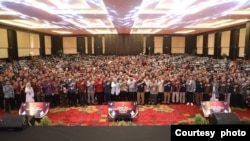 Ketua PPLN 2024 dari hampir seluruh dunia dalam salah satu acara dengan Komisi Pemilihan Umum (foto KPU)