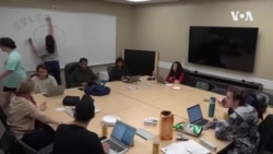 Ученици и млади новинари во Арлингтон се глас на локалната заедница 