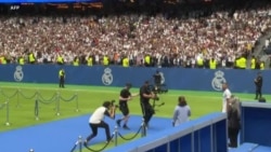 Kylian Mbappé ovationné par 80 000 Madrilènes à son arrivée au Bernabeu