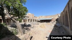 Təbriz, Həsən Şah Meydanı kompleksinin Mədrəsəsi