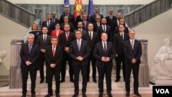 Со 77 гласа „за“, 22 „против“ и ниту еден воздржан Собранието вечерва ја изгласа владата која ја предводи премиерот Христијан Мицкоски