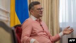 "Nous allons faire avancer une renaissance ukraino-africaine", a déclaré le chef de la diplomatie ukrainienne Dmytro Kouleba.