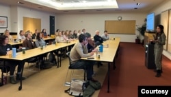 International Women's Media Foundation Next Gen safety trainer Rosem Morton leads a Newsroom Safety Across America training for journalists in Harrisburg, Pennsylvania, March 22, 2024. (Credit: IWMF)