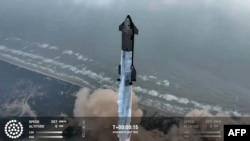 Кадр из трансляции запуска прототипа ракеты Starship в Техасе, июнь 2024