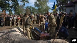 Зеленски ги забележува американските санкции за компаниите кои ги прекршуваат ограничувањата на цената на руската нафта