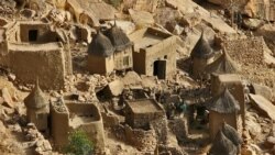 Bandiagara mara la, mɔgɔ damadɔ minnu bolila lakanabaliya ɲɛ u ka duguw kɔnɔ, olu ye dogoyɔrɔ sɔrɔ Bandiagara dugu kɔnɔ, cogoya gɛlɛnba la.