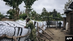 L'insécurité chronique dans l'est de la RDC connaît depuis fin 2021 un pic de crise, avec la résurgence d'une rébellion (le M23) qui, soutenue par l'armée du Rwanda voisin.