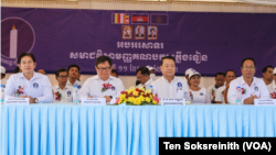 Candlelight Party leaders preside over the party's congress in Siem Reap province, Feb. 11, 2023.