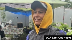 ຜູ້ຂາຍເບ້ຍພັກ ແລະເບ້ຍໄມ້ຊາວອາເມຣິກັນເຊື້ອສາຍເອເຊຍ, ຈາກລັດຄາໂຣໄລນາເໜືອ.