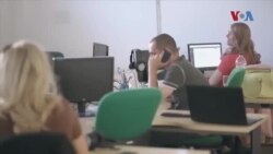 Сѐ помалку млади сакаат да бидат новинари