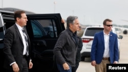 U.S. Secretary of State Antony Blinken exits a vehicle as he departs Joint Base Andrews for Saudi Arabia in the latest Gaza diplomacy push, in Maryland, April 28, 2024. 