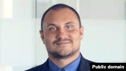 نیکۆلاس هێراس،هێراس توێژەر لە ئینستیتیوتی نیو لاینس لە واشنتن