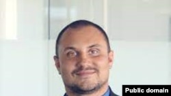 Nicholas Heras li Enstîtuya New Lines