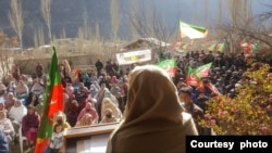 Suriya Bibi speaks to supporters in Chitral, Pakistan, in January 2024. (Photo courtesy of Azhar Uddin)