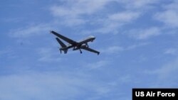 Задолжително е Русија да управува со своите авиони на безбеден и професионален начин, рече денес секретарот за одбрана Лојд Остин