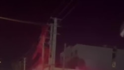 صف پمپ‌بنزین در گلشهر بعد از آغاز حملات جمهوری اسلامی به اسرائیل