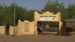 Gao, Mali koronyanfan fɛ, minibus minnu bɛ Niamey ni Gao cɛ, olu jɔra nin dɔgɔkun laban nin na, k’a sababu kɛ lbaara bila ye. 