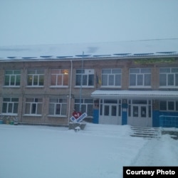 The author took this photo of her school on January 24, 2022.