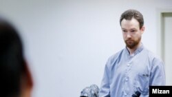 دومین جلسه دادگاه رسیدگی به اتهام‌های یوهان فلودروس
